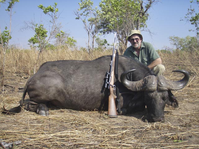 Mr Dave Manley Australia And Cape Buffalo Taken With Whitworth Express 458 Win Mag And Woodleigh 458 480gr Full Metal Jacket Bullet